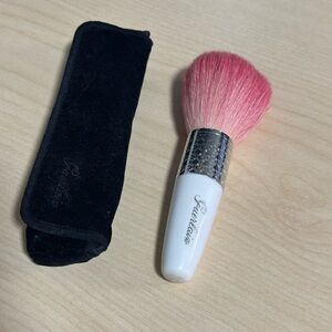 Guerlain Pink Bristle Brush with White Handle
